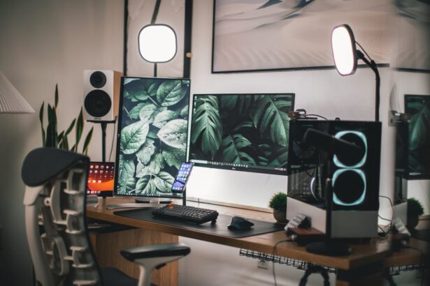 Postazione PC per lavorare con strumenti di Intelligenza Artificiale